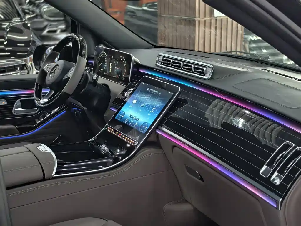 Mercedes-Benz Vito — миниатюра 6