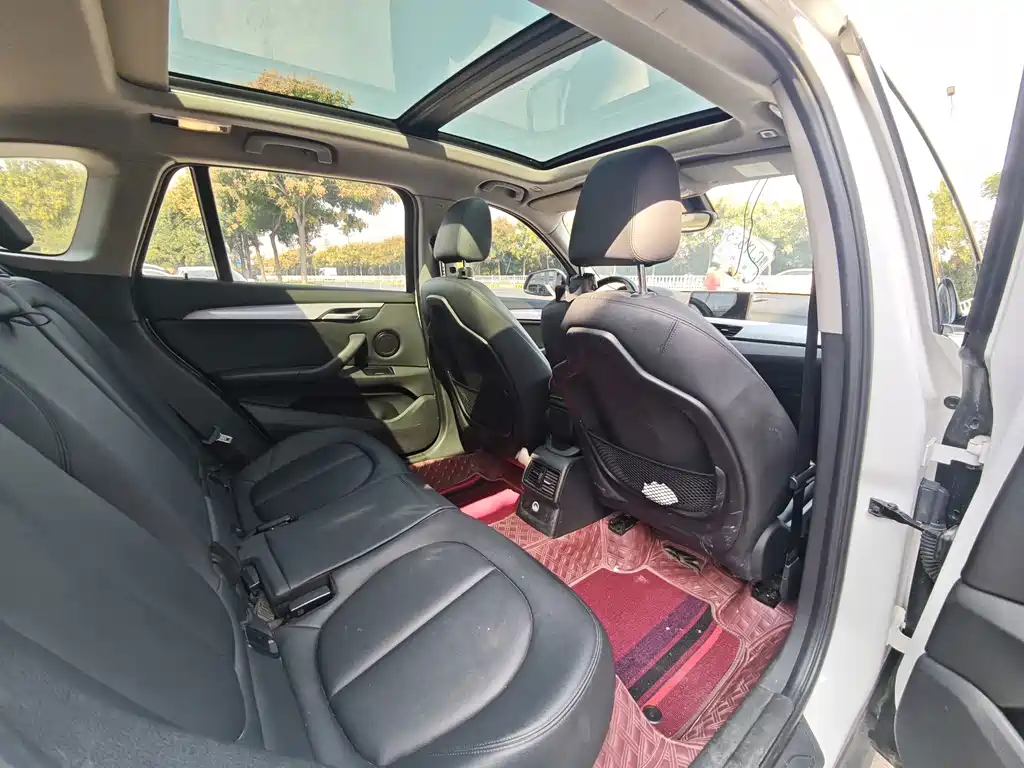 BMW X1 — миниатюра 11
