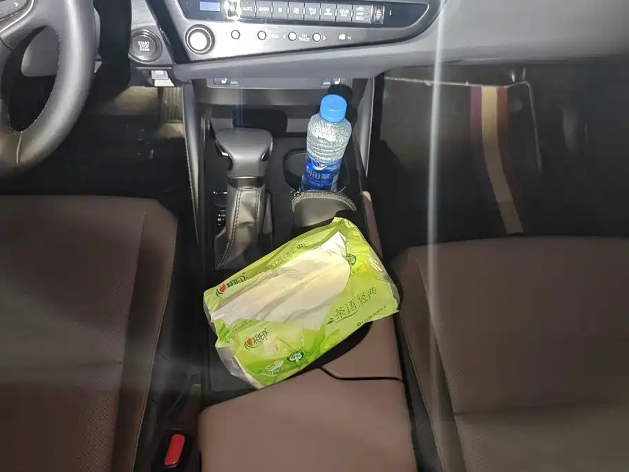 Lexus ES — миниатюра 16