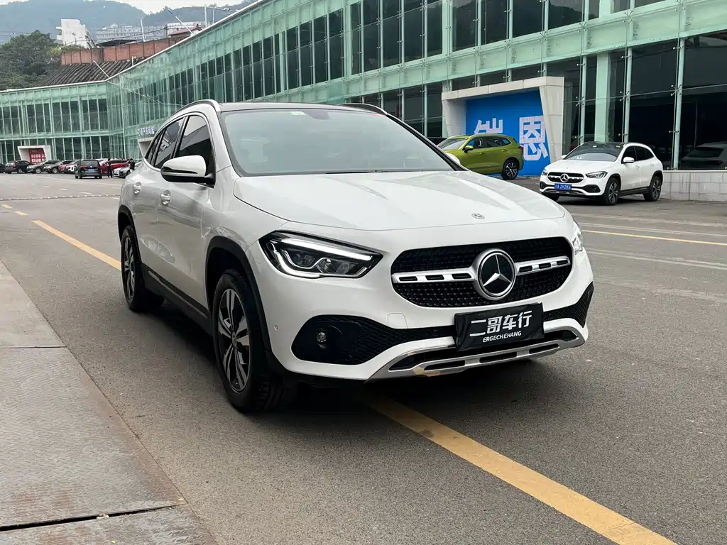 Mercedes-Benz GLA — миниатюра 3