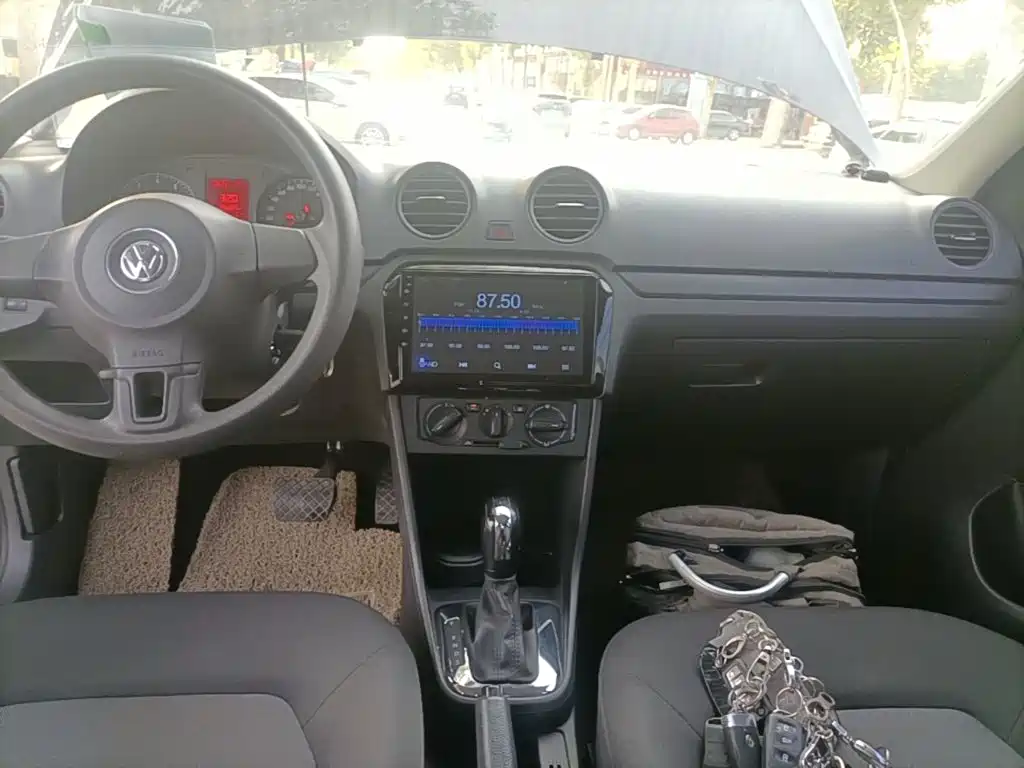 Volkswagen Jetta — миниатюра 13