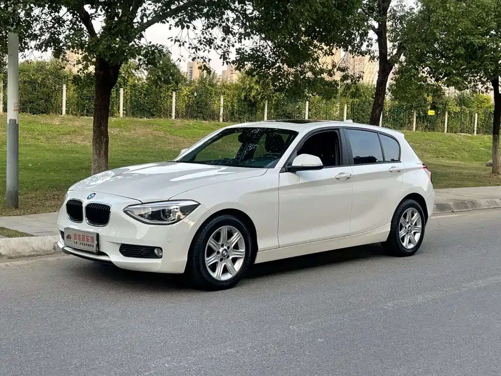 BMW 1 Series (Import)