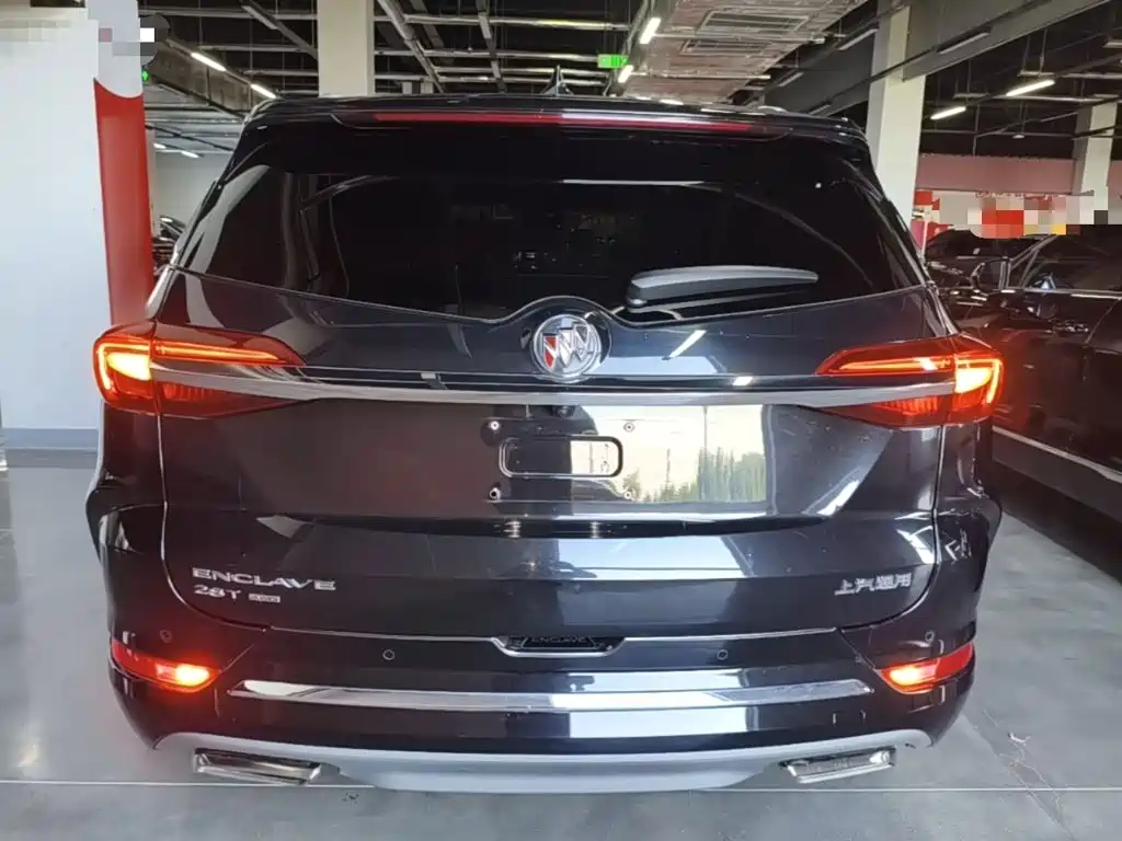 Buick Enclave — миниатюра 6
