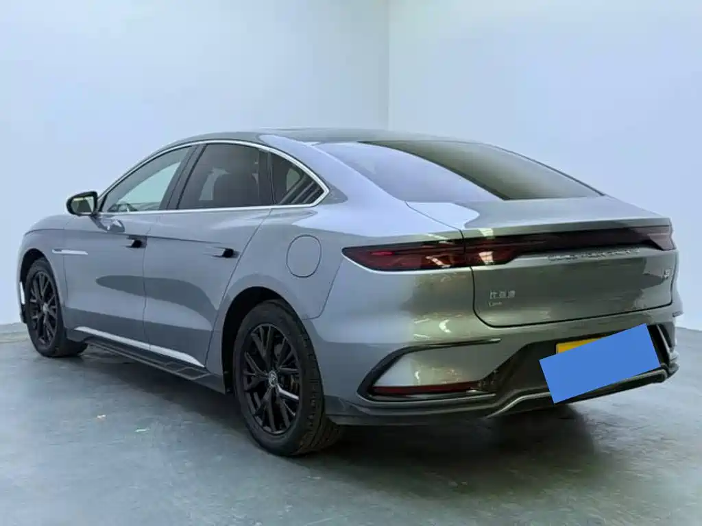 BYD Han — миниатюра 3