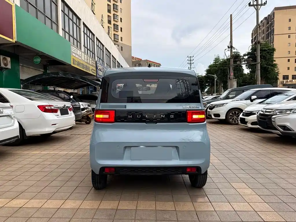 Wuling MINIEV — миниатюра 14
