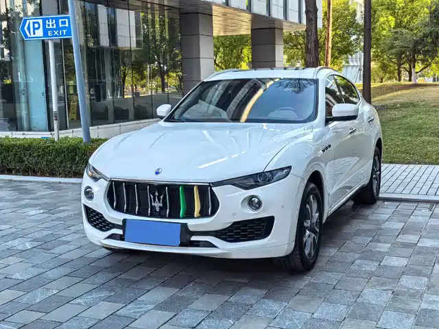maserati levante
