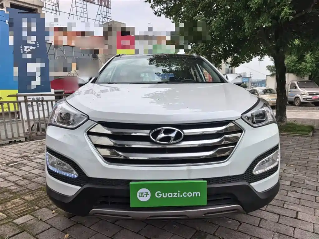Hyundai Santa Fe 2015 2.0T AT 5 мест
