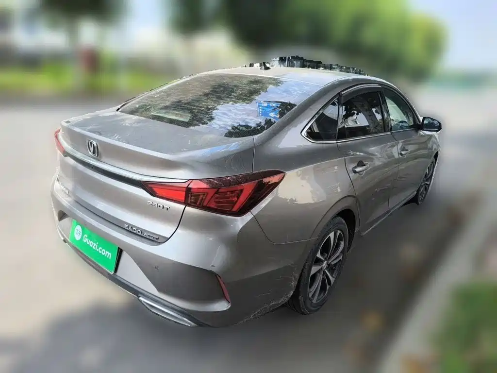 Changan Eado — миниатюра 4