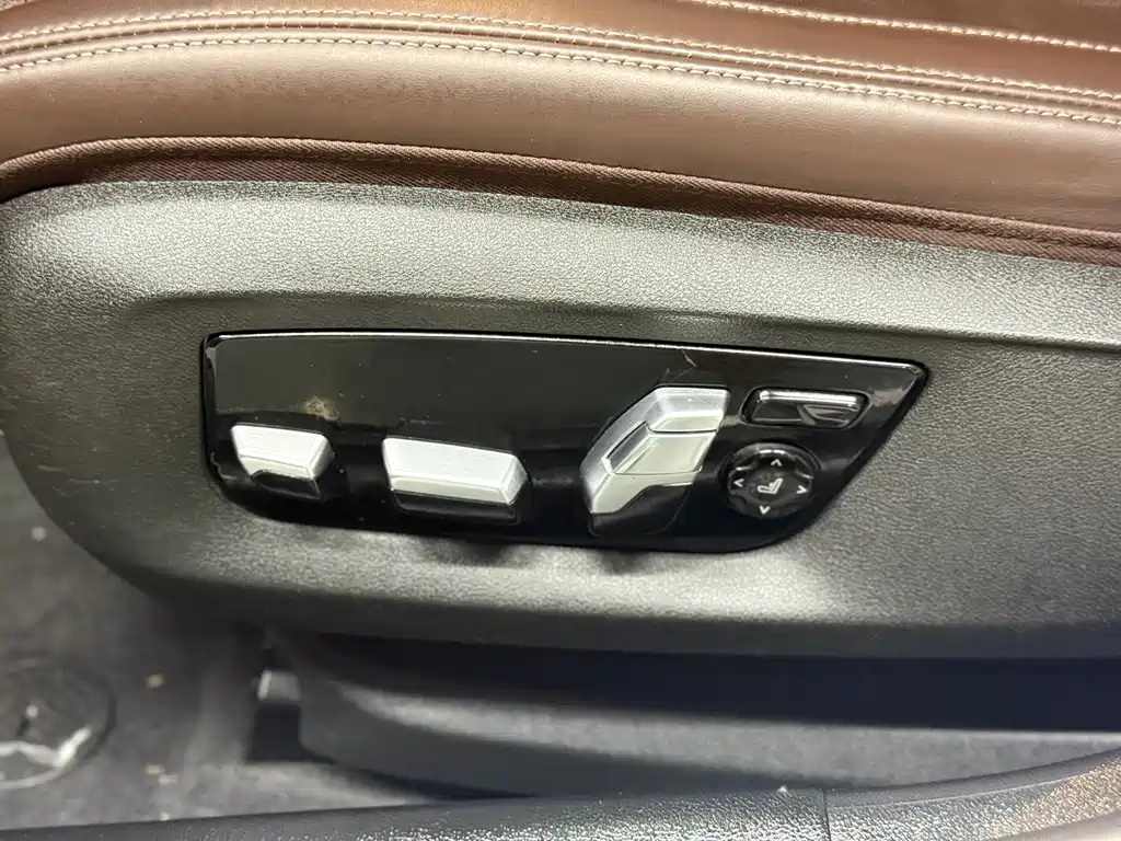 BMW 5 SERIES NEW ENERGY