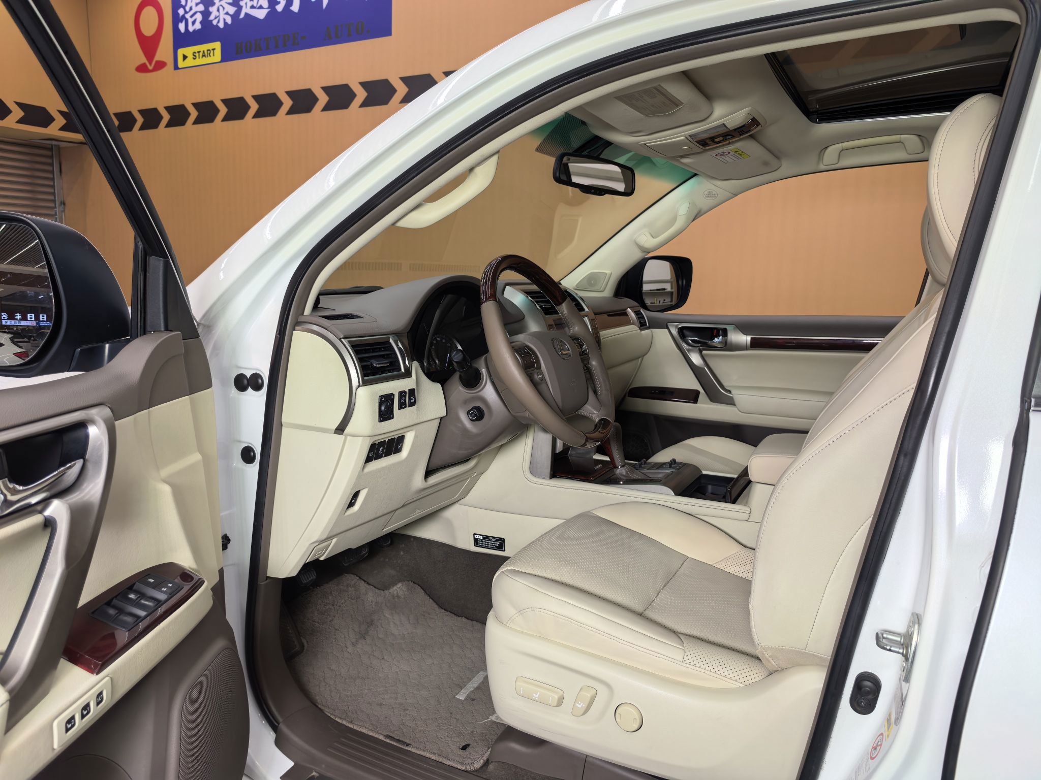 Lexus GX — миниатюра 14