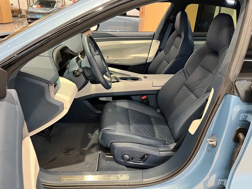 ZEEKR EXTREME KRYPTON 001