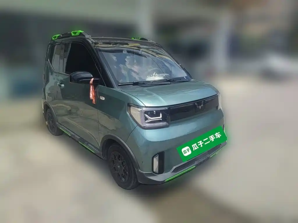 Wuling MINIEV — миниатюра 4