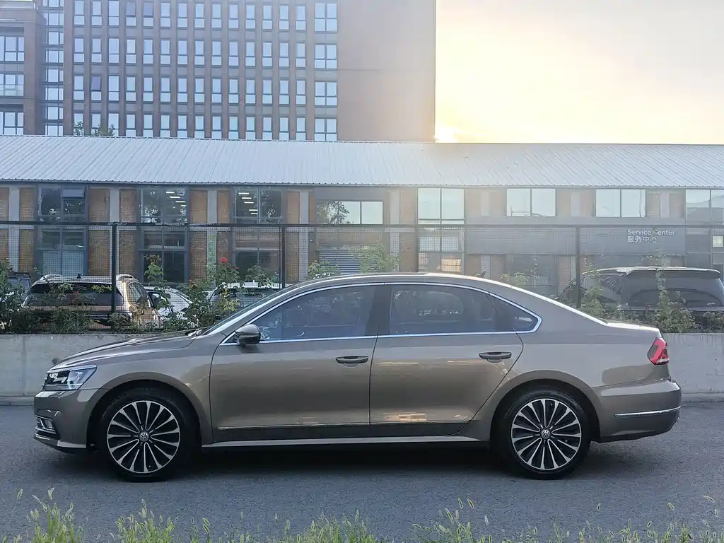 Volkswagen Passat — миниатюра 6