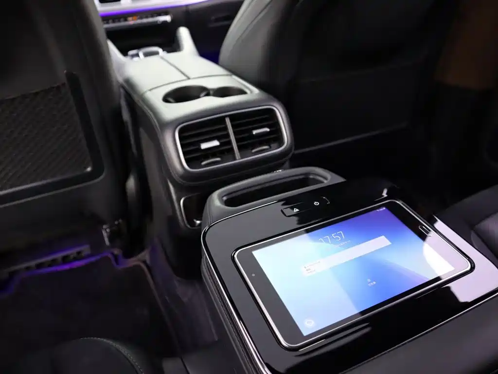 Mercedes-Benz GLE AMG — миниатюра 23