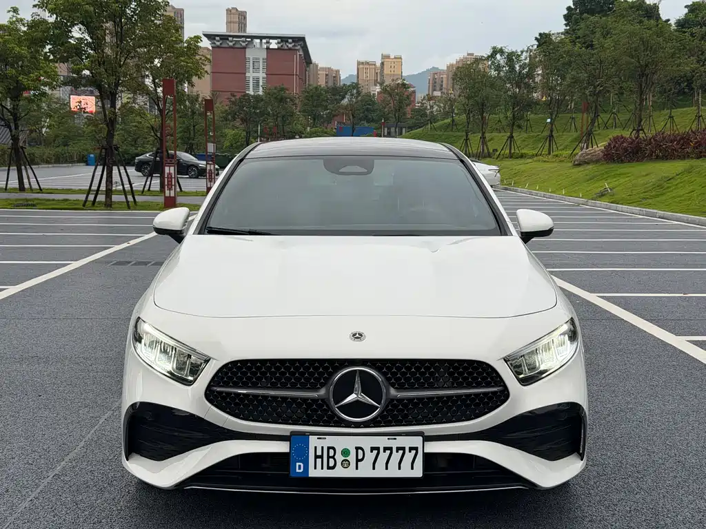 Mercedes-Benz A-Class — миниатюра 2
