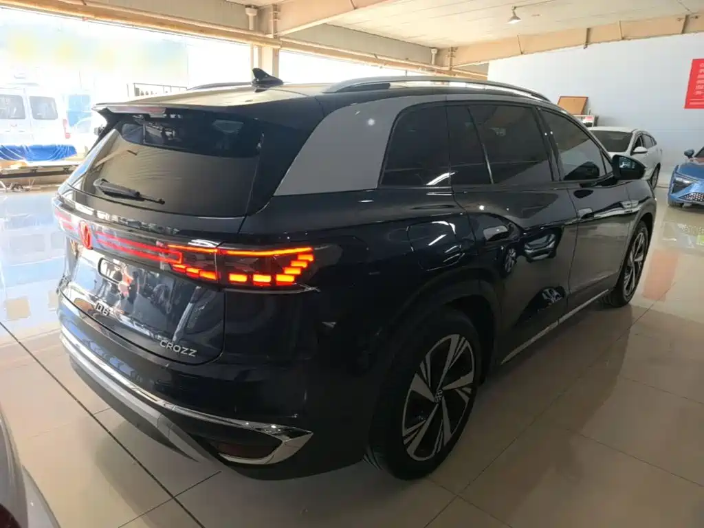 Volkswagen ID.6 Crozz — миниатюра 7