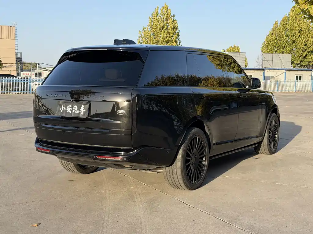 Land Rover Range Rover — миниатюра 5