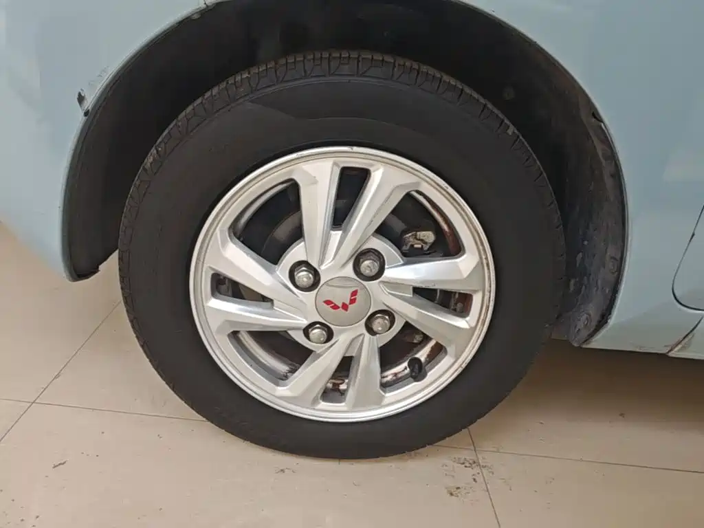 Wuling MINIEV — миниатюра 23