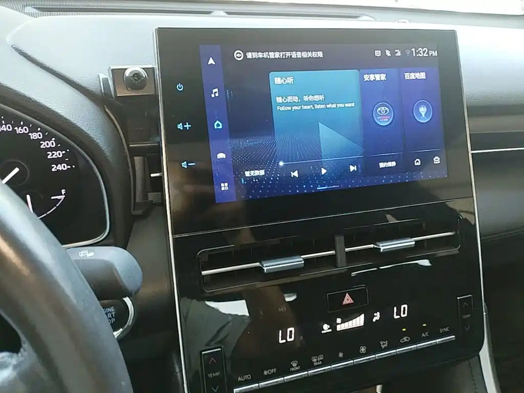 Toyota Avalon — миниатюра 13