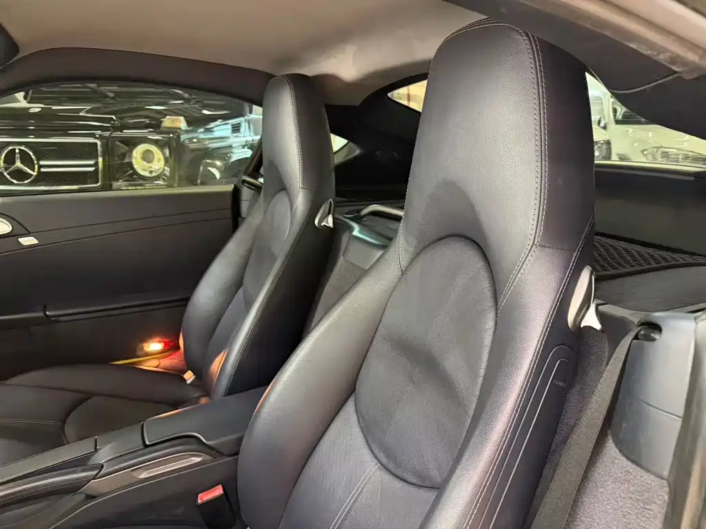 Porsche Cayman — миниатюра 11