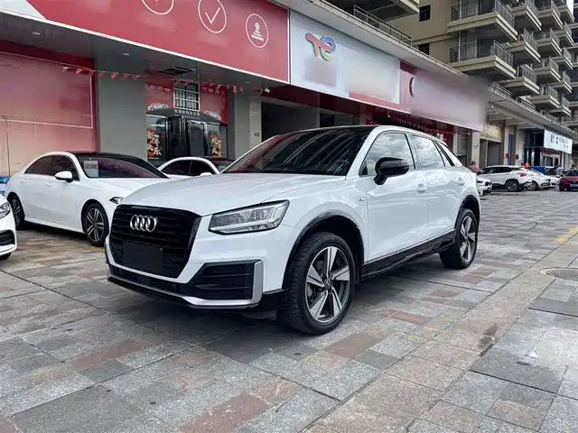 AUDI Q2L 2020