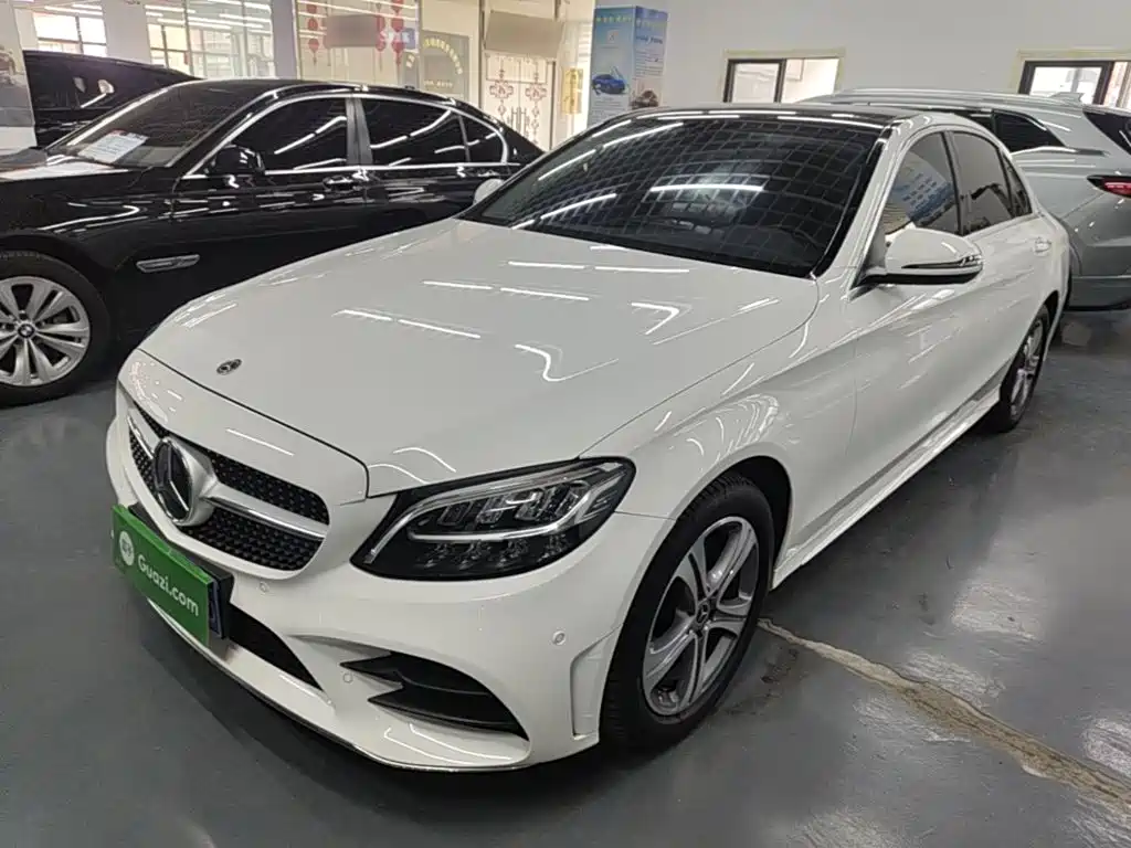 Mercedes-Benz C-Class — миниатюра 2