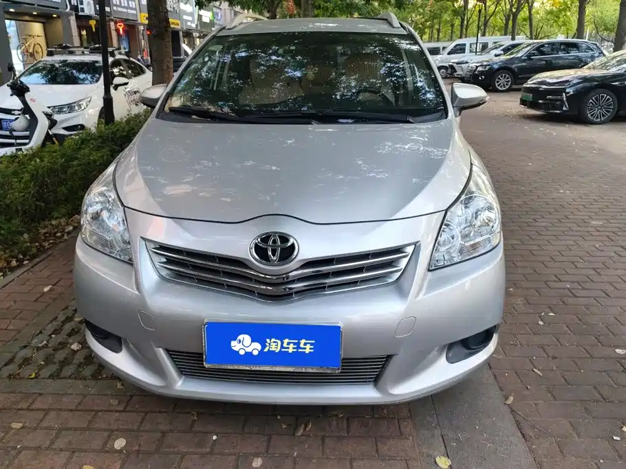 Toyota Verso — миниатюра 2