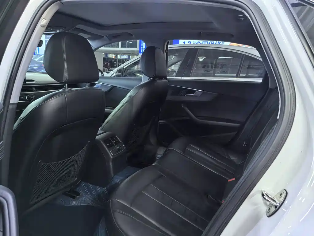 Audi A4L — миниатюра 8
