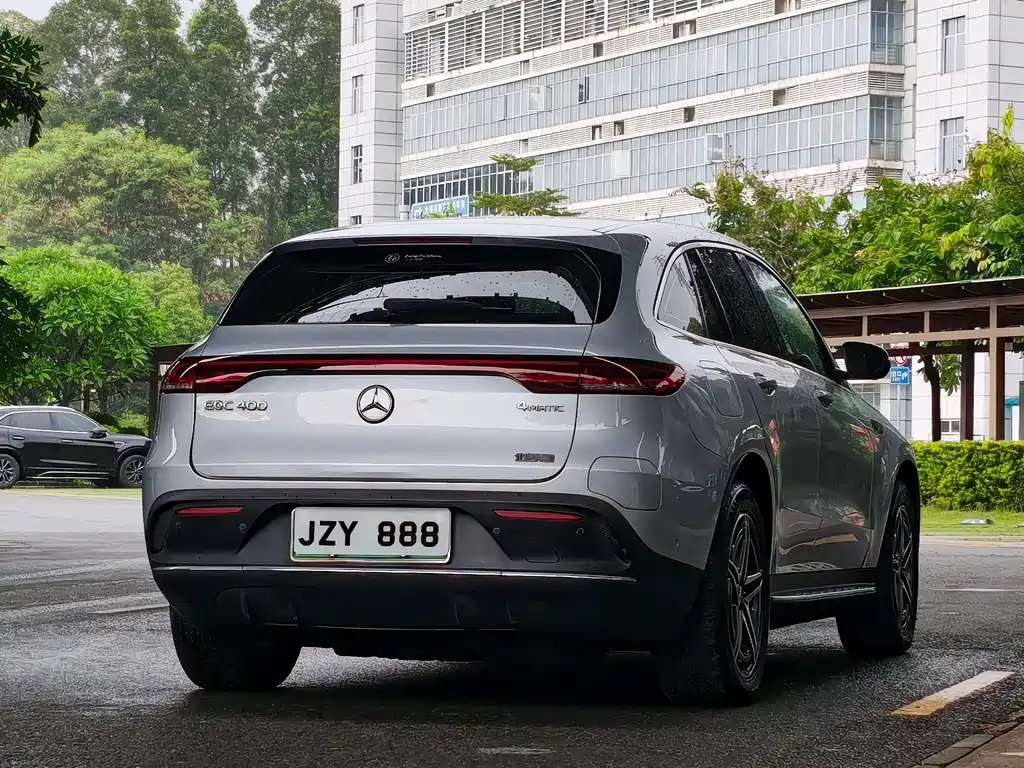 Mercedes-Benz EQC — миниатюра 7