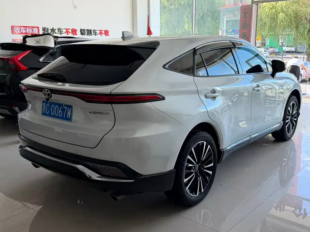 Toyota Venza — миниатюра 3
