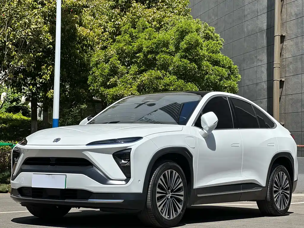 Nio EC6 2022
