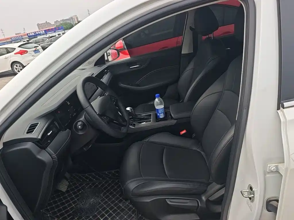 Roewe i5 — миниатюра 15