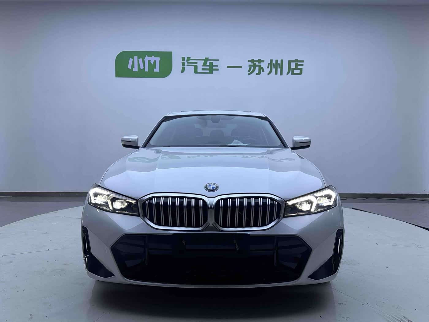 BMW 3 Series 2.0 л 2023 г. Белый, пробег 8000 км