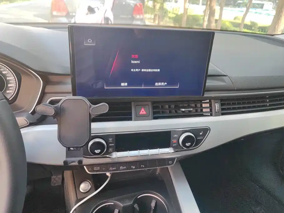 Audi A4L — миниатюра 13
