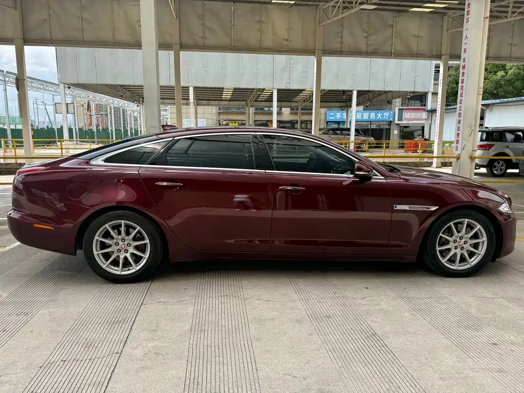 Jaguar XJ 2016 XJL 2.0T Elegant