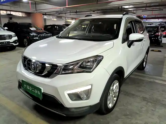 2017 Changan CS15
