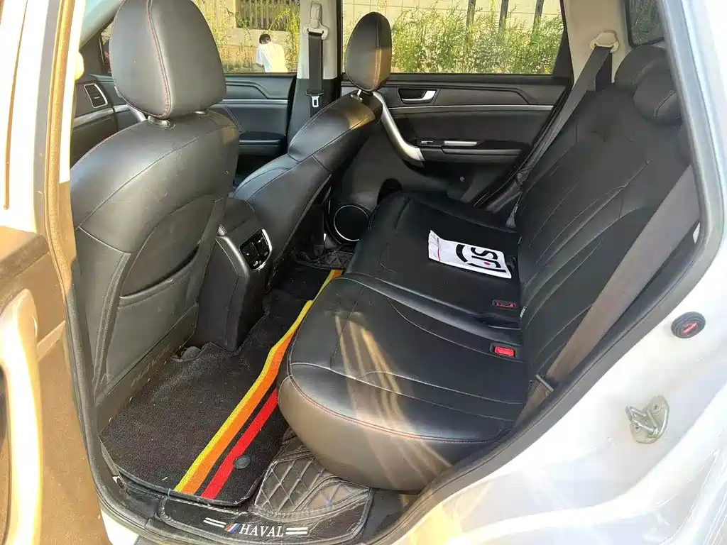 Haval M6 — миниатюра 6