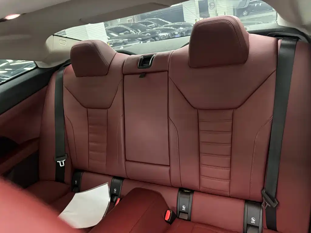 BMW 4 Series — миниатюра 8