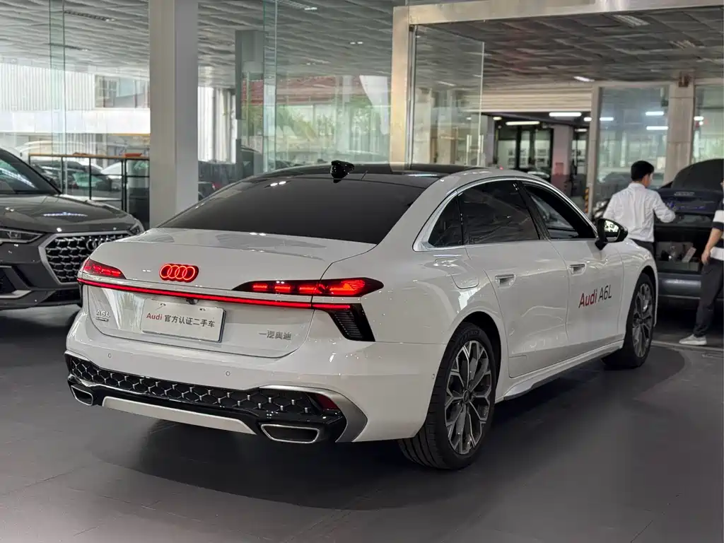 Audi A6L — миниатюра 6