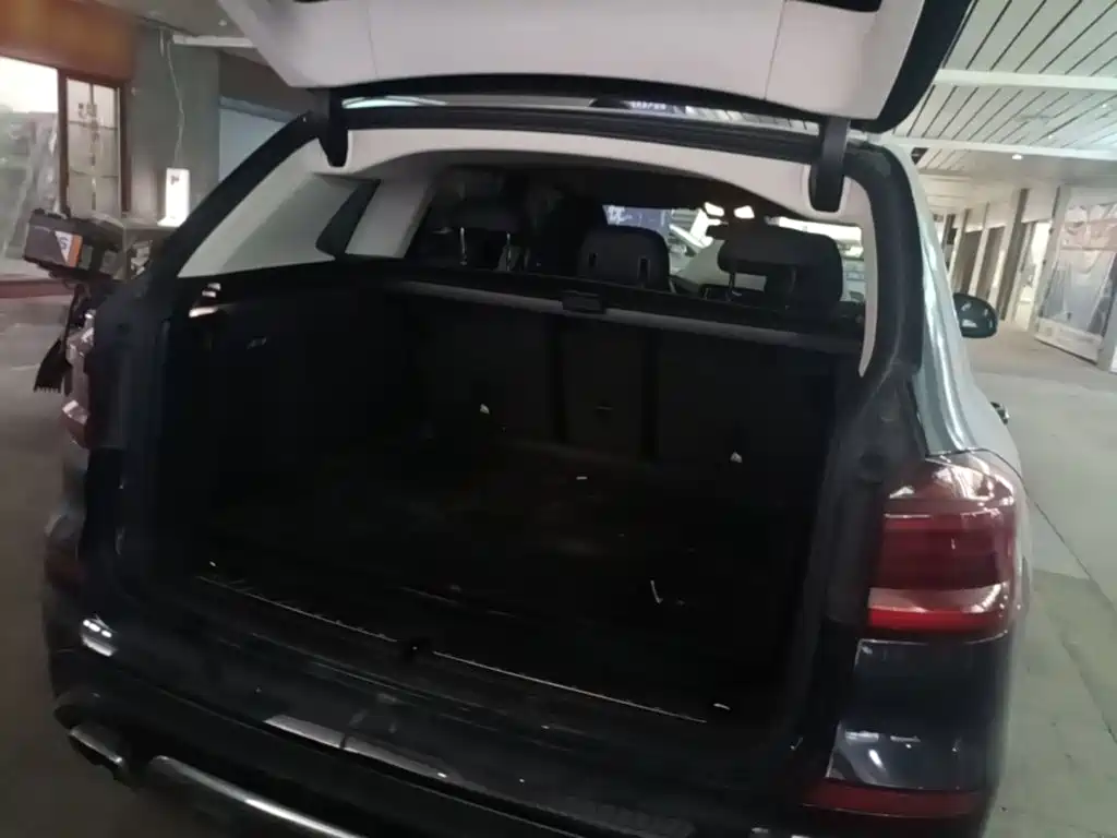 BMW X3 — миниатюра 19