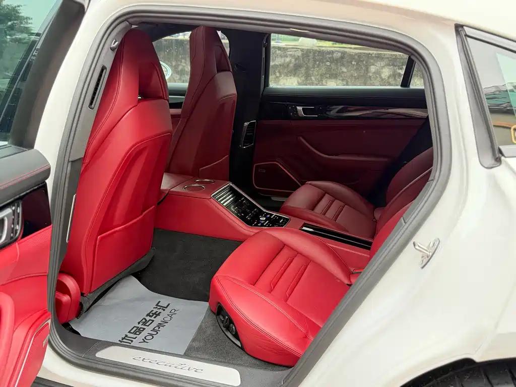 Porsche Panamera — миниатюра 19