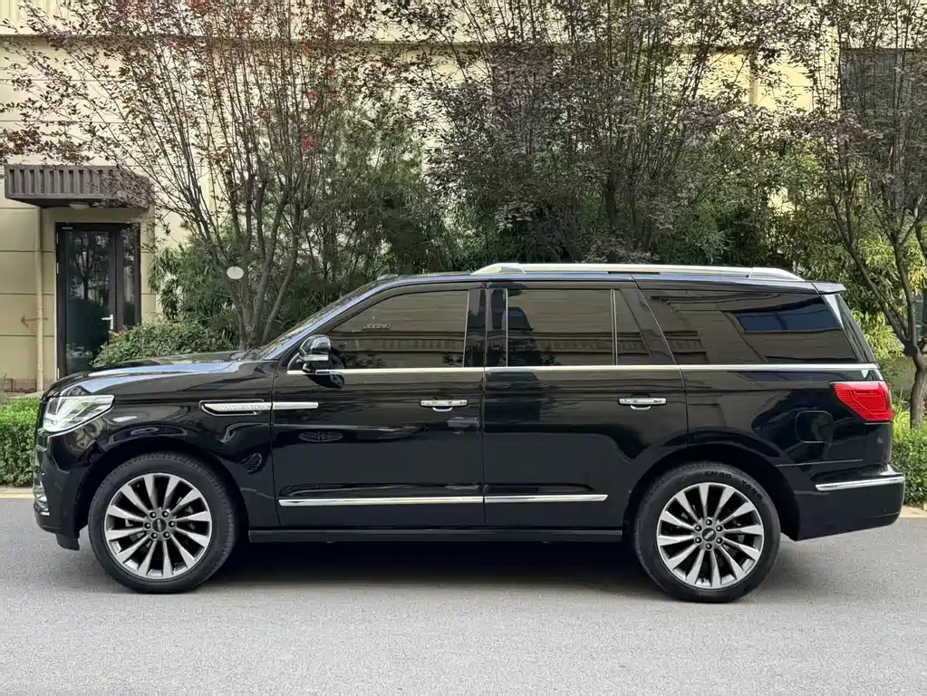 Lincoln Navigator 2019 3.5T VI