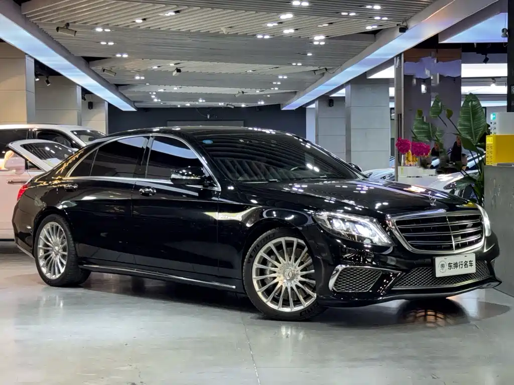 Mercedes-Benz S-Class AMG — миниатюра 3