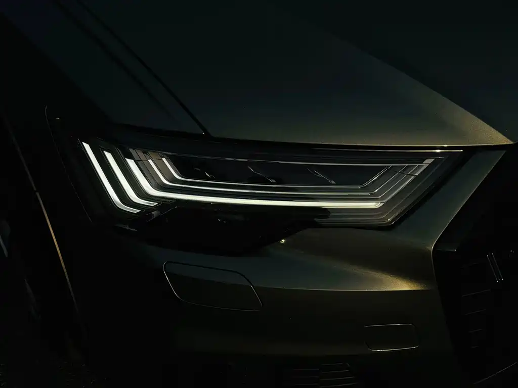 Audi A6 2021 allroad quattro 55 TFSI Premium