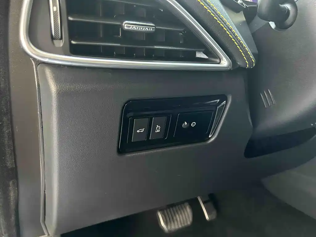 Jaguar F-Pace 2020 300-Sport Sport