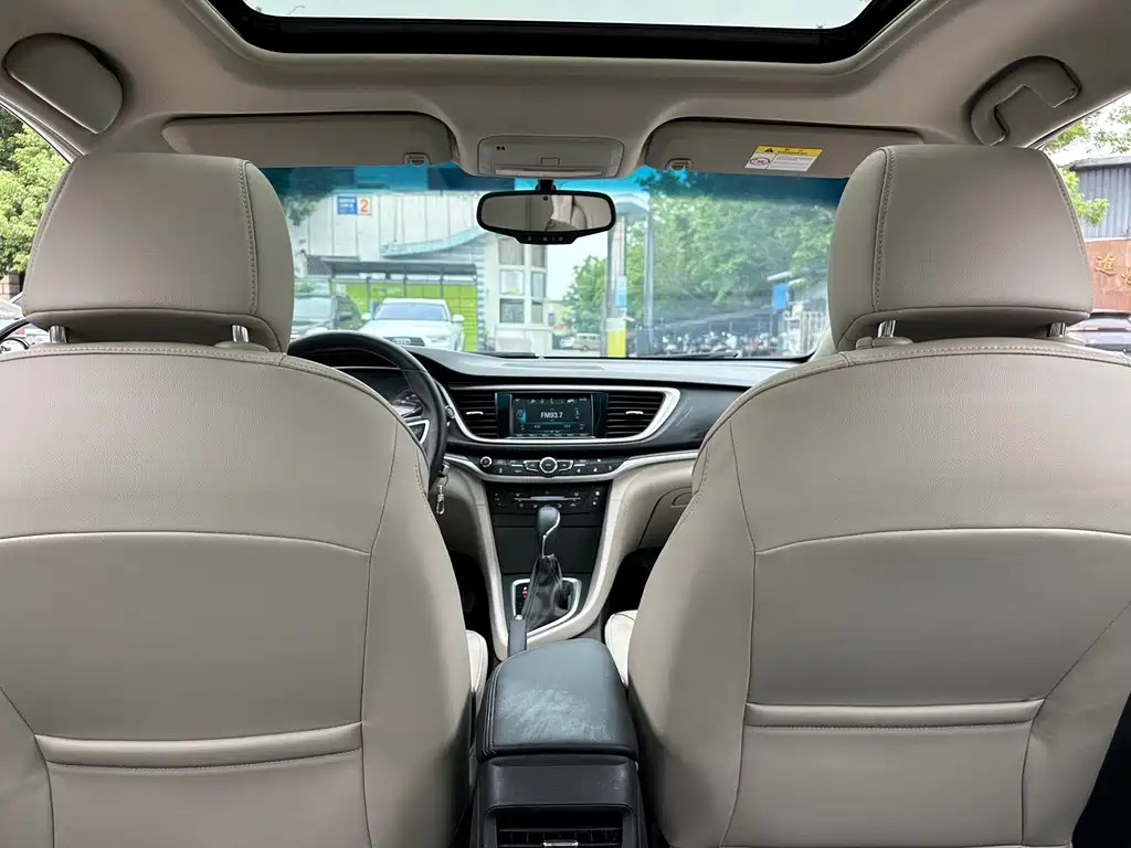 Buick Excelle — миниатюра 10