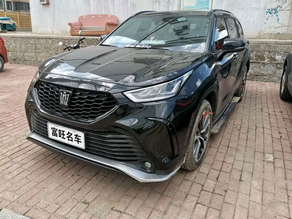 Toyota Crown Kluger
