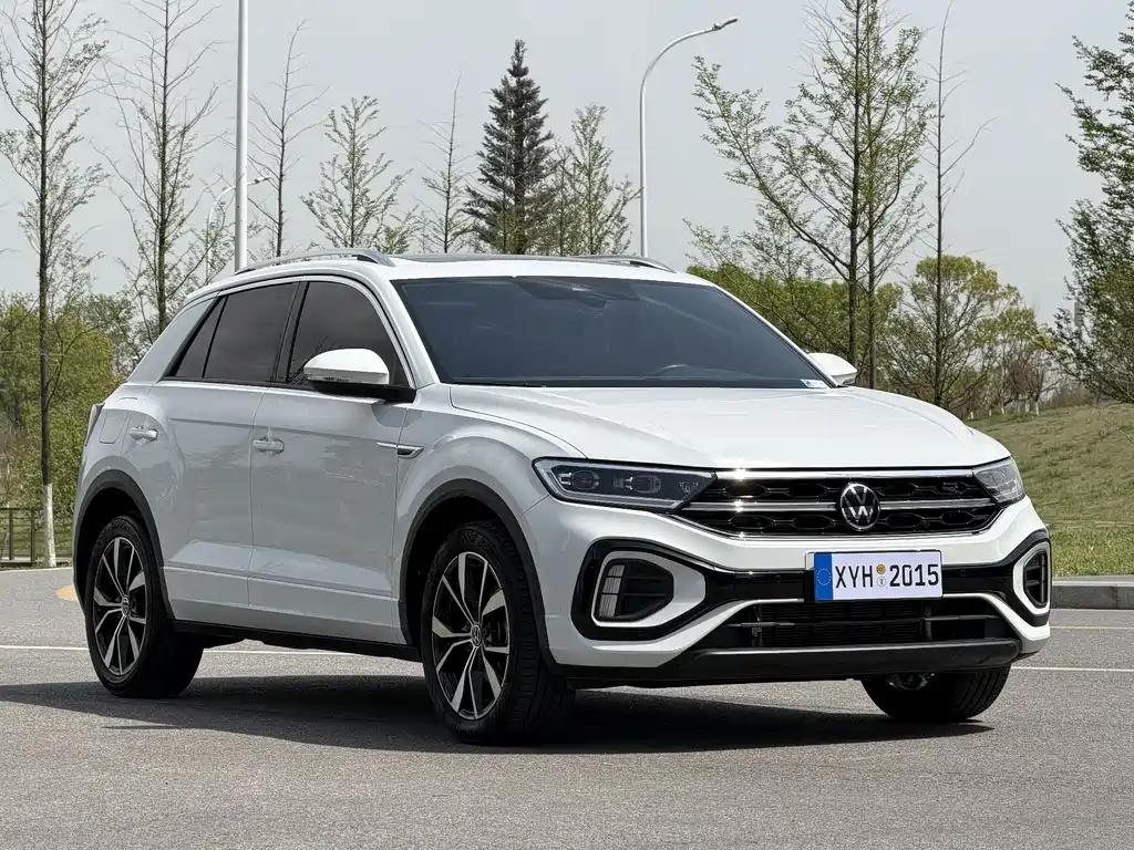 Volkswagen T-Roc 2024 300TSI DSG