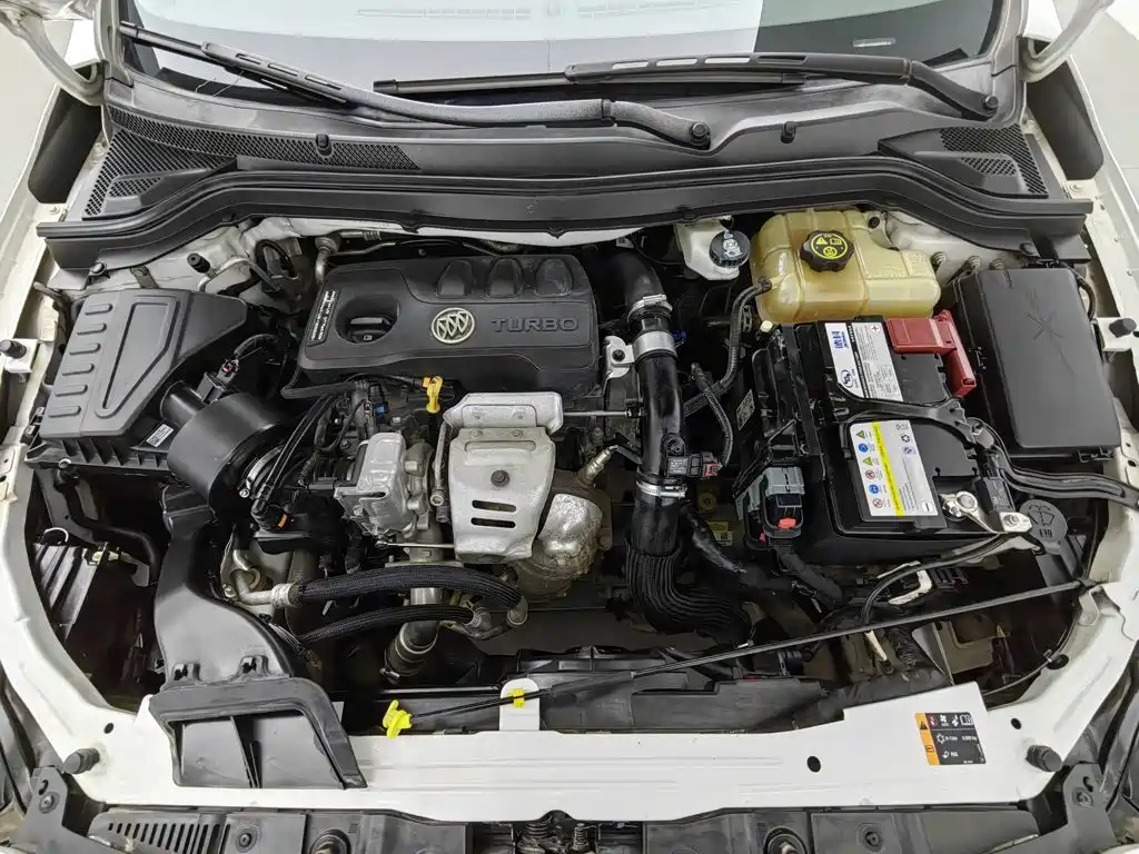 Buick Excelle — миниатюра 6
