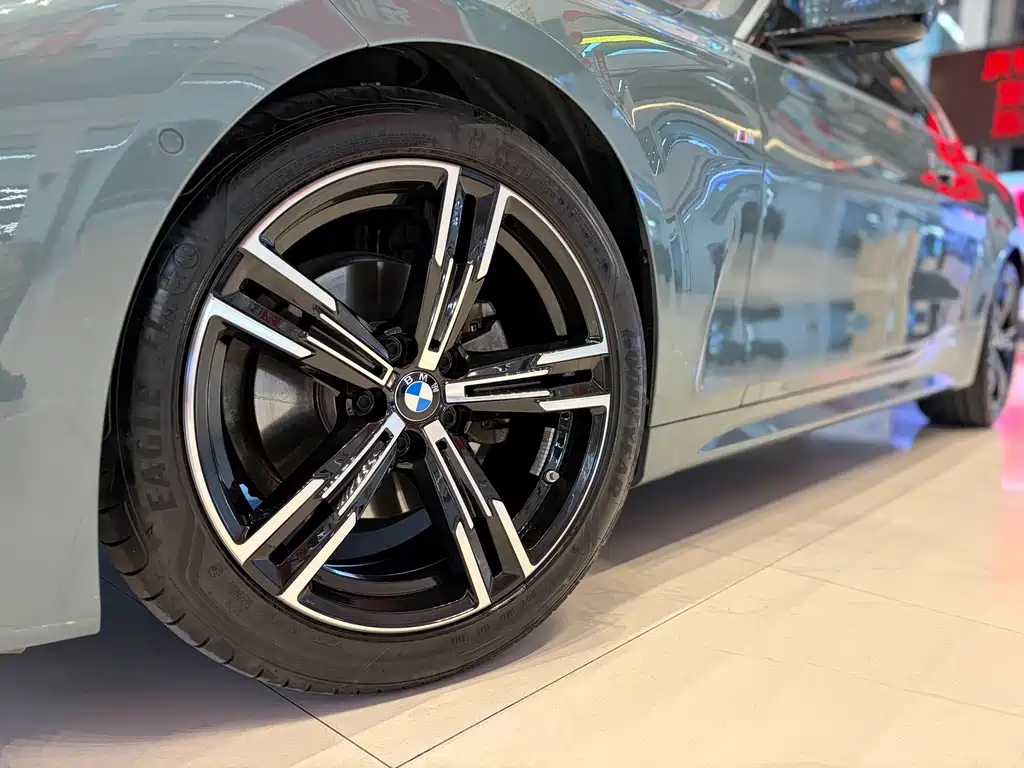 BMW 4 Series — миниатюра 4